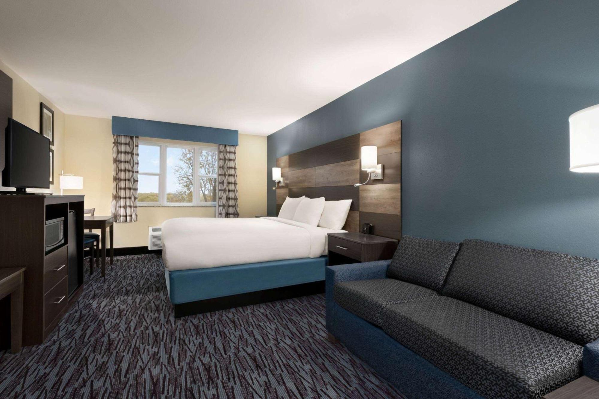 Americinn By Wyndham Dodgeville Exterior photo