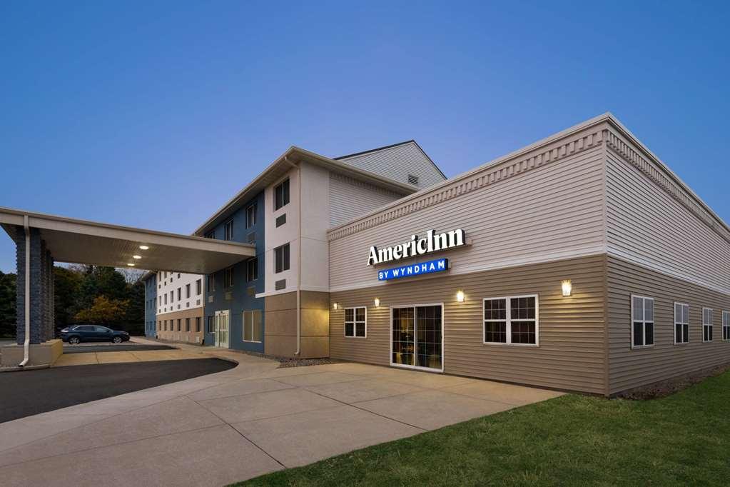 Americinn By Wyndham Dodgeville Exterior photo